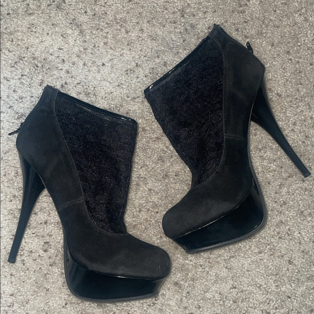 Bamboo Black Lace Stilettos